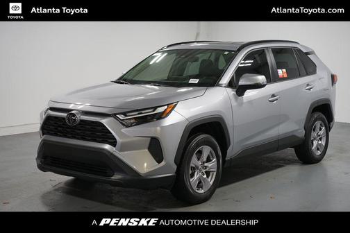 2025 Toyota RAV4 Hybrid SE