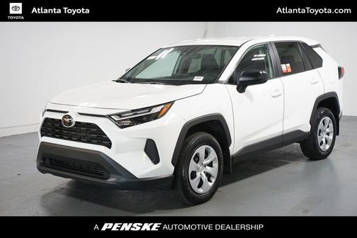 2025 Toyota RAV4 LE
