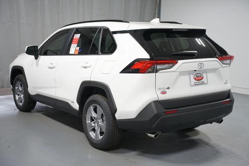 2025 Toyota RAV4 Hybrid SE