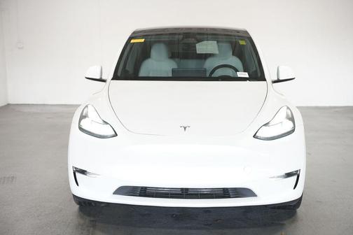2024 Tesla Model Y Long Range Dual Motor All-Wheel Drive