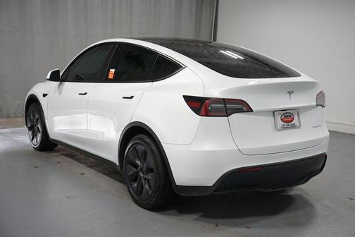 2024 Tesla Model Y Long Range Dual Motor All-Wheel Drive