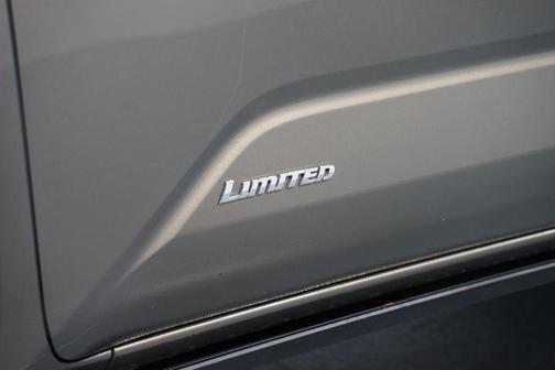 2024 Toyota Tacoma Limited