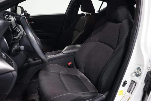 2018 Toyota C-HR XLE Premium