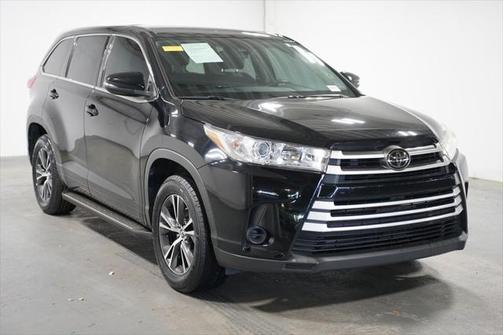 2017 Toyota Highlander LE I4