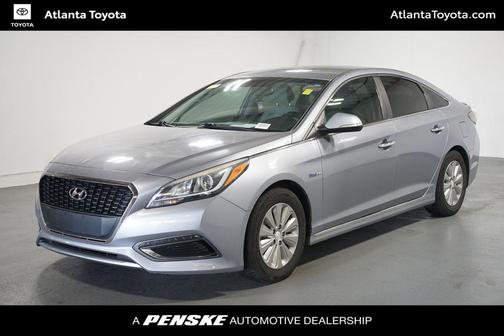 2017 Hyundai SONATA Hybrid SE