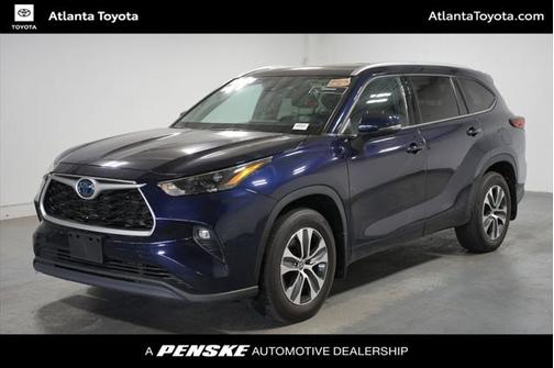 2022 Toyota Highlander Hybrid XLE