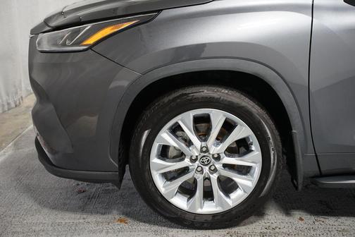 2023 Toyota Highlander Limited
