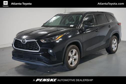 2022 Toyota Highlander LE