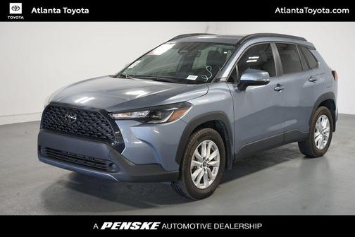 2024 Toyota Corolla Cross LE