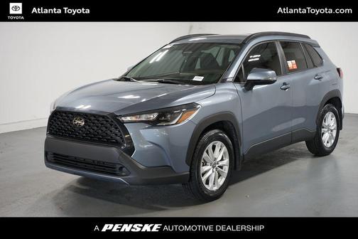 2024 Toyota Corolla Cross LE