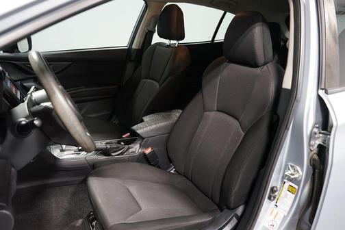 2019 Subaru Impreza 2.0i