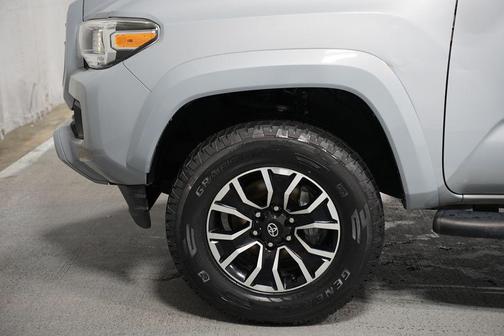 2021 Toyota Tacoma TRD Sport