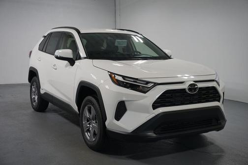 2025 Toyota RAV4 Hybrid SE