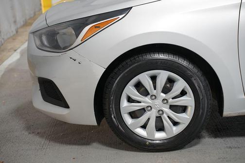 2022 Hyundai Accent SE