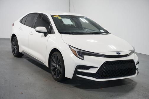 2024 Toyota Corolla Hybrid SE