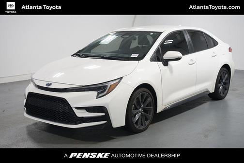 2024 Toyota Corolla Hybrid SE