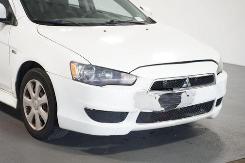 2015 Mitsubishi Lancer ES