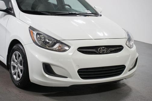2013 Hyundai Accent GS