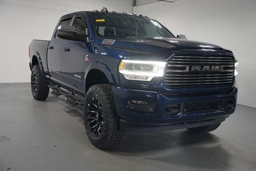 2022 RAM 2500 Laramie Crew Cab 4x4 6'4' Box