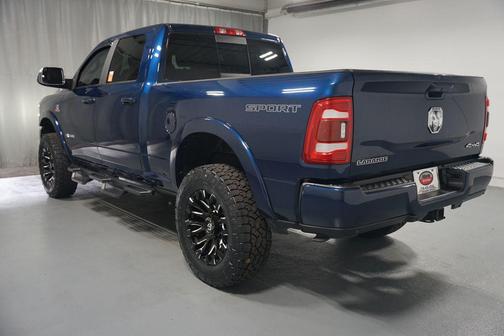 2022 RAM 2500 Laramie Crew Cab 4x4 6'4' Box