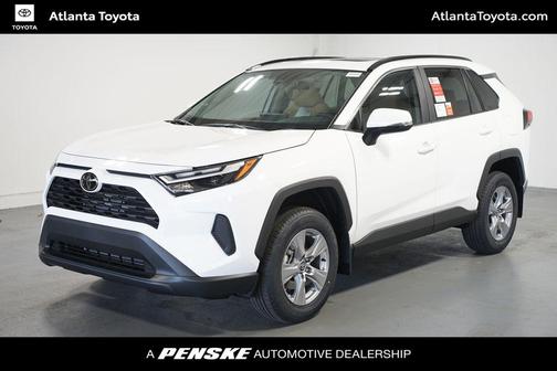 2025 Toyota RAV4 XLE
