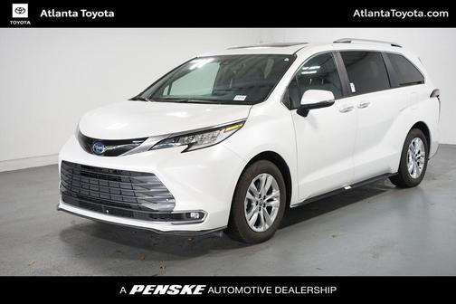 2025 Toyota Sienna Limited