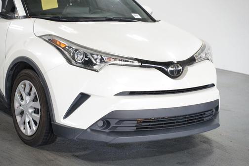 2019 Toyota C-HR LE