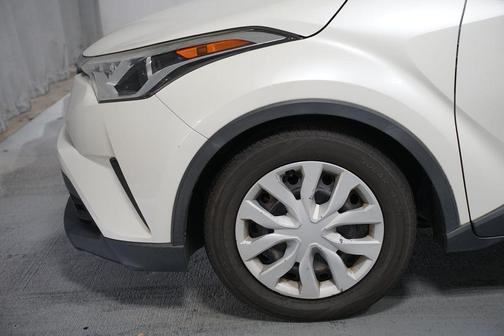 2019 Toyota C-HR LE