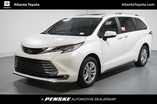 2024 Toyota Sienna Limited 7-Passenger