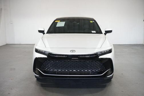 2024 Toyota Crown Platinum