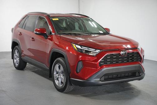 2025 Toyota RAV4 Hybrid SE