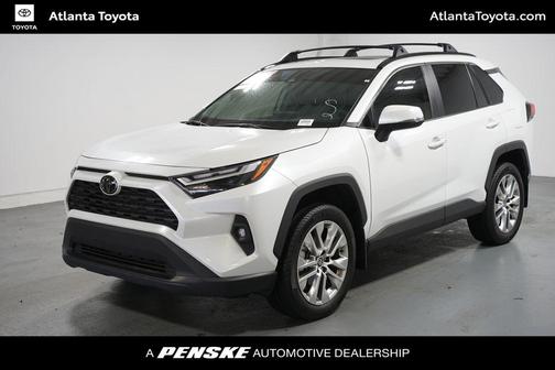 2024 Toyota RAV4 XLE Premium