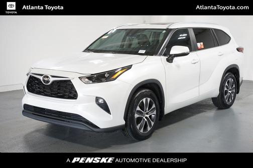 2024 Toyota Highlander XLE