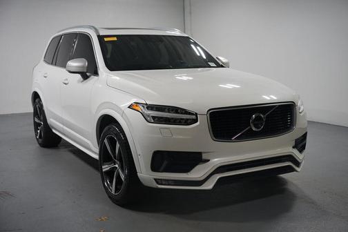 2019 Volvo XC90 T6 R-Design