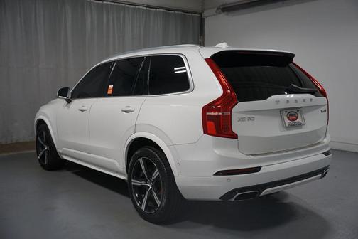 2019 Volvo XC90 T6 R-Design