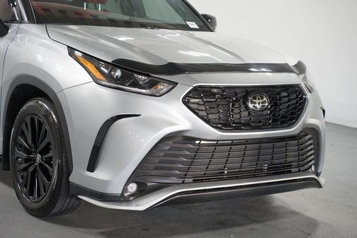 2024 Toyota Highlander XSE