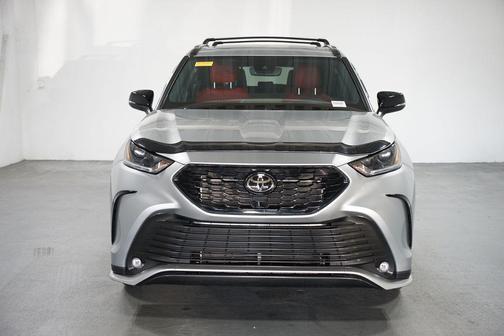 2024 Toyota Highlander XSE