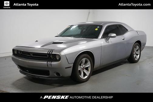 2016 Dodge Challenger SXT