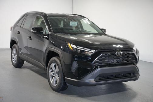 2025 Toyota RAV4 Hybrid SE