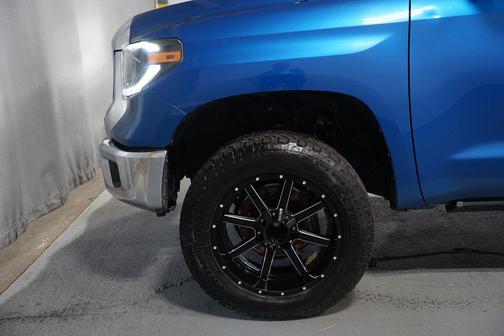 2016 Toyota Tundra SR5