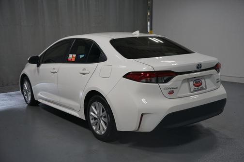 2024 Toyota Corolla Hybrid XLE