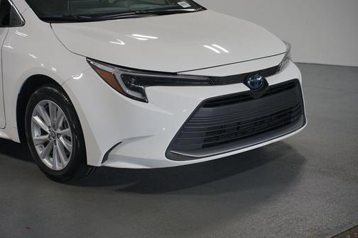 2024 Toyota Corolla Hybrid XLE
