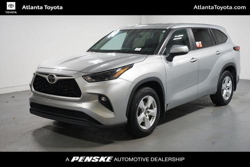 2024 Toyota Highlander LE