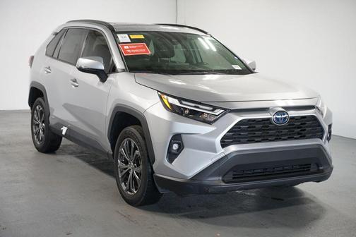 2024 Toyota RAV4 Hybrid XLE Premium