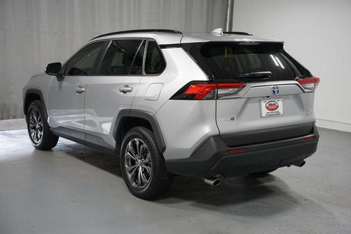 2024 Toyota RAV4 Hybrid XLE Premium
