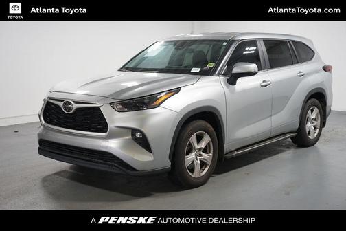2024 Toyota Highlander LE