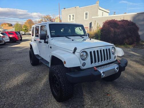2017 Jeep Wrangler Unlimited Sahara