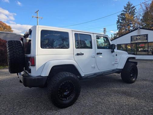 2017 Jeep Wrangler Unlimited Sahara
