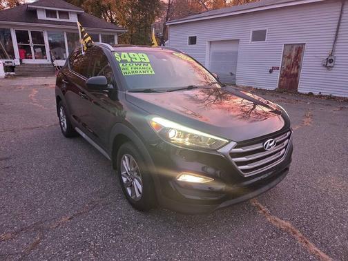 2017 Hyundai TUCSON SE