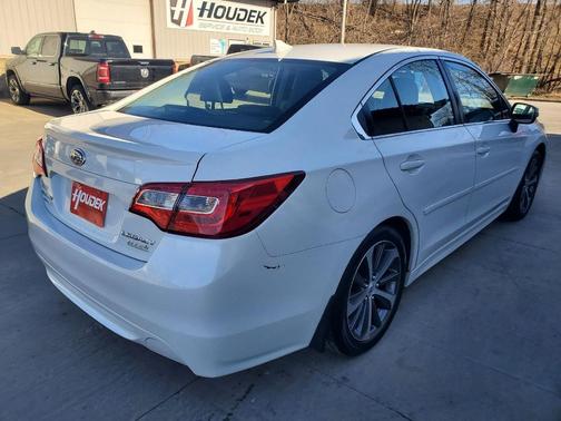 2016 Subaru Legacy Limited
